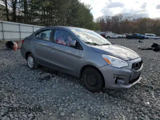 2017 Mitsubishi Mirage ES z VIN ML32F3FJXHHF13803, wystawiony jako Copart lot #52247305 z przebiegiem 70 396 mil mil oraz Szkody całkowita. Historia ofert i sprzedaży dostępna na DreamBid. Obrazek 4.