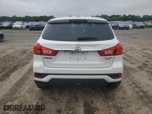 2019 Mitsubishi Outlander ES z VIN JA4AP3AU9KU004394, wystawiony jako Copart lot #58581695 z przebiegiem 52 561 mil mil oraz Czysty tytuł • Clean title. Historia ofert i sprzedaży dostępna na DreamBid. Obrazek 6.