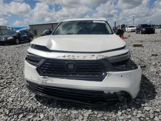 2023 Honda Accord Touring with VIN 1HGCY2F81PA025025, listed as a Copart auction lot 60253695 with 42,312 mi miles and Salvage title. Bid and sale history available at DreamBid. Image 5.