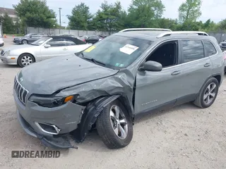 2020 Jeep Cherokee Limited z VIN 1C4PJMDX7LD574229, wystawiony jako IAAI lot #42166058 z przebiegiem 84 935 mil mil oraz . Historia ofert i sprzedaży dostępna na DreamBid. Obrazek 19.