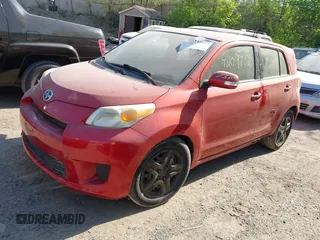 2009 Scion xD z VIN JTKKU10439J034892, wystawiony jako IAAI lot #42234633 z przebiegiem 120 182 mil mil oraz . Historia ofert i sprzedaży dostępna na DreamBid. Obrazek 2.