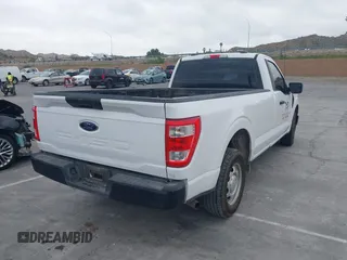 2022 Ford F-150 XL with VIN 1FTMF1CB4NKE51463, listed as a IAAI auction lot 42034226 with 82,658 mi miles and . Bid and sale history available at DreamBid. Image 4.