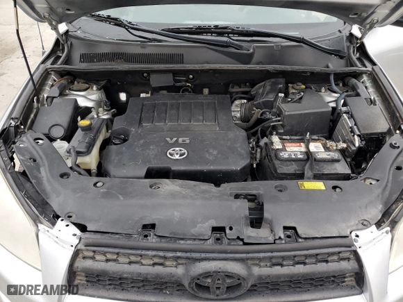 2007 Toyota RAV4 with VIN JTMZK33V676008847, listed as a Copart auction lot 49330485 with 106,660 mi miles and Clean Title. Bid and sale history available at carsss.com. Image 12.