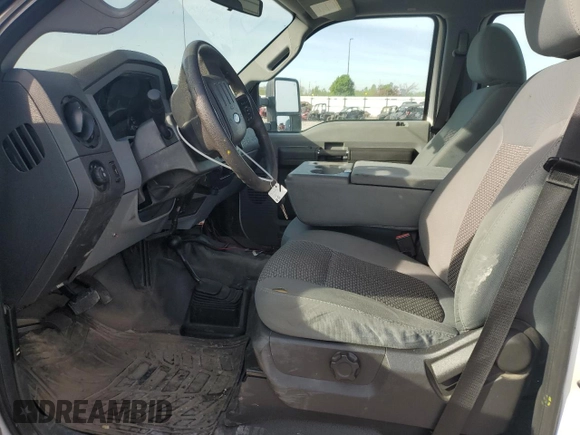 2011 Ford F-250 XL z VIN 1FT7W2B66BEC53789, wystawiony jako Copart lot #53899795 z przebiegiem 120 539 mil mil oraz Szkoda całkowita • Salvage title. Historia ofert i sprzedaży dostępna na DreamBid. Obrazek 7.