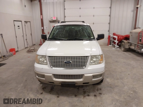 2005 Ford Expedition Eddie Bauer с VIN 1FMPU17525LA53438, выставлен на аукционе IAAI как лот 42009086 с пробегом 171 363 миль миль и . История ставок и продаж доступна на DreamBid. Изображение 6.