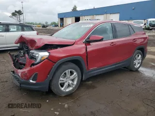 2020 GMC Terrain SLE z VIN 3GKALMEV3LL139770, wystawiony jako Copart lot #58261575 z przebiegiem 52 829 mil mil oraz Czysty tytuł • Clean title. Historia ofert i sprzedaży dostępna na DreamBid. Obrazek 1.