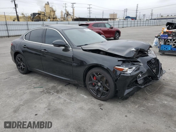 2019 Alfa Romeo Giulia Sport with VIN ZARFAMAN1K7621563, listed as a Copart auction lot 86380114 with 48,093 mi miles and Clean Title. Bid and sale history available at carsss.com. Image 4.