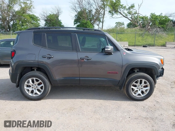 2016 Jeep Renegade Trailhawk with VIN ZACCJBCT4GPC67271, listed as a IAAI auction lot 42502673 with 122,097 mi miles and . Bid and sale history available at DreamBid. Image 14.