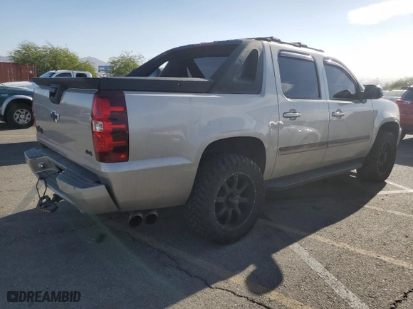 2007 Chevrolet Avalanche LTZ with VIN 3GNFK123X7G138532, listed as a Copart auction lot 74139874 with 106,870 mi miles and Salvage Title. Bid and sale history available at carsss.com. Image 3.