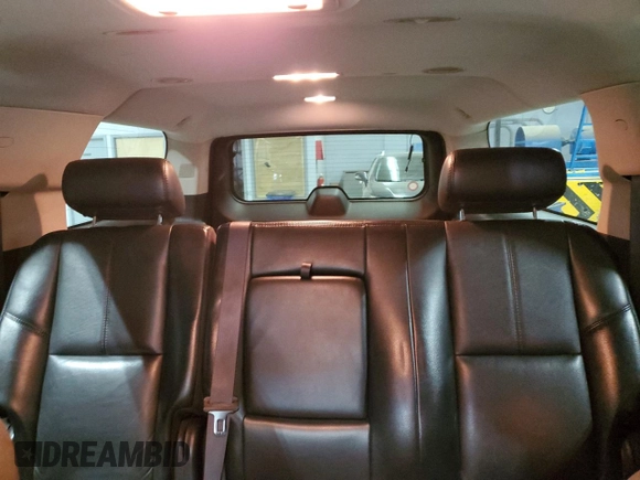 2007 Chevrolet Suburban LTZ with VIN 1GNFK163X7J231365, listed as a Copart auction lot 60885135 with 208,687 mi miles and Salvage title. Bid and sale history available at DreamBid. Image 10.