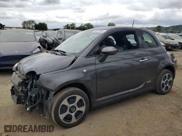 2015 FIAT 500e with VIN 3C3CFFGE1FT522913, listed as a Copart auction lot 54573405 with 37,964 mi miles and Salvage Title. Bid and sale history available at carsss.com. Image 1.