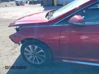 2015 Hyundai Sonata Limited with VIN 5NPE34AF6FH124468, listed as a IAAI auction lot 42002580 with 163,214 mi miles and . Bid and sale history available at carsss.com. Image 6.