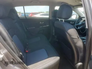 2015 Kia Sportage LX z VIN KNDPB3AC3F7762743, wystawiony jako Copart lot #58206525 z przebiegiem 108 904 mil mil oraz Szkoda całkowita • Salvage title. Historia ofert i sprzedaży dostępna na DreamBid. Obrazek 11.