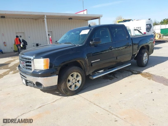 2013 GMC Sierra 1500 SLT with VIN 3GTP2WE71DG146605, listed as a IAAI auction lot 41334159 with 224,640 mi miles. Bid and sale history available at carsss.com. Image 2.