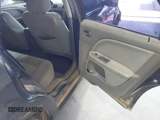 2005 Ford Five Hundred с VIN 1FAHP26135G169055, выставлен на аукционе IAAI как лот 42466840 с пробегом 329 597 миль миль и . История ставок и продаж доступна на DreamBid. Изображение 8.