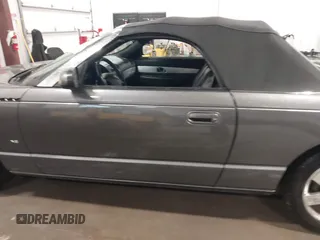 2003 Ford Thunderbird Deluxe with VIN 1FAHP60A53Y113819, listed as a IAAI auction lot 41724732 with Not Provided miles and . Bid and sale history available at DreamBid. Image 15.