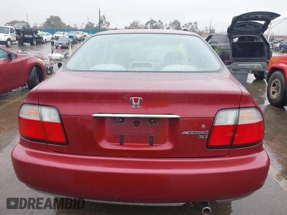 1996 Honda Accord LX with VIN 1HGCD5639TA011773, listed as a IAAI auction lot 41583086 with 148,439 mi miles and . Bid and sale history available at carsss.com. Image 16.