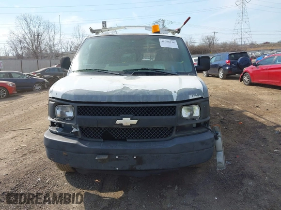2004 Chevrolet Express Cargo z VIN 1GCFG15X741224268, wystawiony jako IAAI lot #41788116 z przebiegiem Nie podano mil oraz . Historia ofert i sprzedaży dostępna na DreamBid. Obrazek 12.