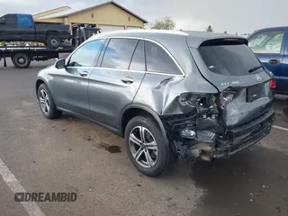 2019 Mercedes-Benz GLC with VIN WDC0G4KB5KF617793, listed as a IAAI auction lot 41916787 with 34,821 mi miles. Bid and sale history available at carsss.com. Image 3.