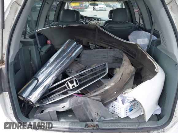 2003 Honda Odyssey EX-L with VIN 5FNRL18973B113215, listed as a IAAI auction lot 42052917 with Not Provided miles and . Bid and sale history available at DreamBid. Image 12.