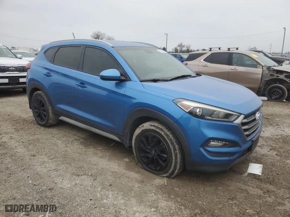 2017 Hyundai Tucson SE Plus with VIN KM8J33A48HU501779, listed as a Copart auction lot 45489845 with 123,062 mi miles and Salvage Title. Bid and sale history available at carsss.com. Image 4.