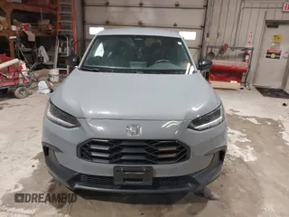 2024 Honda HR-V Sport with VIN 3CZRZ2H57RM750685, listed as a IAAI auction lot 41721920 with 28,554 mi miles. Bid and sale history available at carsss.com. Image 12.