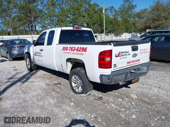 2007 Chevrolet Silverado 1500 LT w/1LT with VIN 1GCEC190X7Z542136, listed as a IAAI auction lot 41630099 with 143,230 mi miles. Bid and sale history available at carsss.com. Image 3.