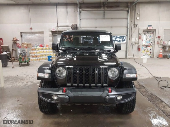 2022 Jeep Gladiator Rubicon with VIN 1C6JJTBGXNL112413, listed as a IAAI auction lot 41142645 with NaN miles. Bid and sale history available at carsss.com. Image 12.
