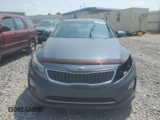 2015 Kia Optima z VIN KNAGM4ADXF5089385, wystawiony jako Copart lot #59223425 z przebiegiem 194 633 mil mil oraz Czysty tytuł • Clean title. Historia ofert i sprzedaży dostępna na DreamBid. Obrazek 5.