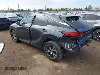 2024 Lexus RX 350 z VIN JTJCHMAA3R2015224, wystawiony jako IAAI lot #41066371 z przebiegiem 8719 mil mil oraz . Historia ofert i sprzedaży dostępna na DreamBid. Obrazek 3.