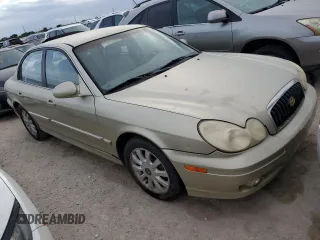 2004 Hyundai Sonata GLS with VIN KMHWF35H74A029127, listed as a Copart auction lot 76701124 with 0 mi miles and Salvage Title. Bid and sale history available at carsss.com. Image 4.