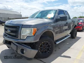 2014 Ford F-150 XL z VIN 1FTEX1CM0EFC15307, wystawiony jako IAAI lot #42620479 z przebiegiem 143 843 mil mil oraz . Historia ofert i sprzedaży dostępna na DreamBid. Obrazek 19.