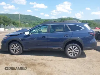 2025 Subaru Outback Premium with VIN 4S4BTADC4S3242331, listed as a IAAI auction lot 42565795 with 111 mi miles and . Bid and sale history available at DreamBid. Image 14.
