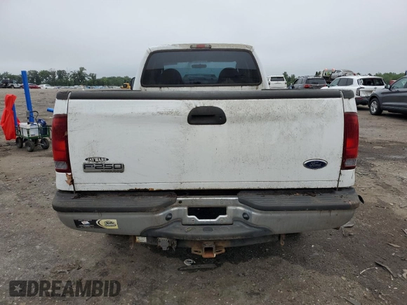 2006 Ford F-250 XL с VIN 1FTSX21586ED44391, выставлен на аукционе Copart как лот 61177305 с пробегом 128 370 миль миль и Чистый • Clean title. История ставок и продаж доступна на DreamBid. Изображение 6.
