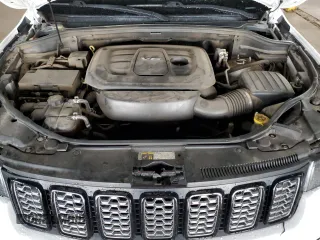 2017 Jeep Grand Cherokee Laredo with VIN 1C4RJEAG8HC930025, listed as a Copart auction lot 47613045 with 101,329 mi miles and Salvage Title. Bid and sale history available at carsss.com. Image 11.