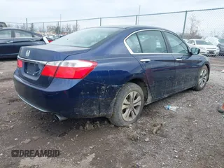 2015 Honda Accord Sedan LX with VIN 1HGCR2F36FA112161, listed as a IAAI auction lot 41985109 with 126,101 mi miles. Bid and sale history available at carsss.com. Image 4.
