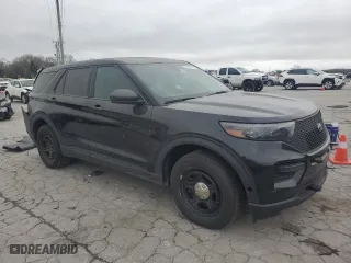 2021 Ford Police Interceptor Utility with VIN 1FM5K8AB4MGB35117, listed as a Copart auction lot 50922265 with 21,882 mi miles and Salvage Title. Bid and sale history available at carsss.com. Image 4.
