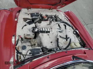 1988 Alfa Romeo Spider Graduate z VIN ZARBA5645J1062539, wystawiony jako Copart lot #75542014 z przebiegiem Nie podano mil oraz Szkody całkowita. Historia ofert i sprzedaży dostępna na DreamBid. Obrazek 11.
