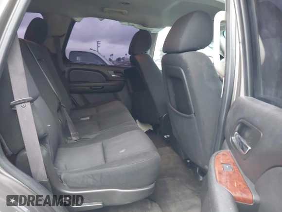 2013 Chevrolet Tahoe LS with VIN 1GNSCAE06DR105066, listed as a IAAI auction lot 41586288 with 161,639 mi miles and . Bid and sale history available at DreamBid. Image 8.