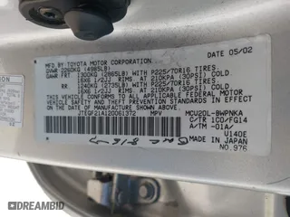 2002 Toyota Highlander with VIN JTEGF21A120061372, listed as a IAAI auction lot 41755320 with 206,256 mi miles. Bid and sale history available at carsss.com. Image 9.