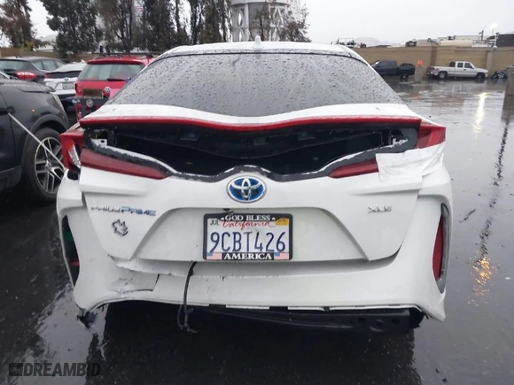 2022 Toyota Prius Prime LE with VIN JTDKAMFP5N3217048, listed as a IAAI auction lot 41687270 with NaN miles. Bid and sale history available at carsss.com. Image 16.
