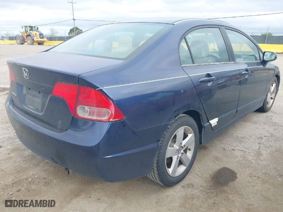 2006 Honda Civic Sdn EX with VIN 1HGFA16856L069818, listed as a IAAI auction lot 41981368 with 258,929 mi miles. Bid and sale history available at carsss.com. Image 4.