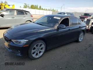 2013 BMW 3 Series 328i xDrive z VIN WBA3B3C57DF537870, wystawiony jako Copart lot #57992975 z przebiegiem 231 045 mil mil oraz Szkoda całkowita • Salvage title. Historia ofert i sprzedaży dostępna na DreamBid. Obrazek 1.