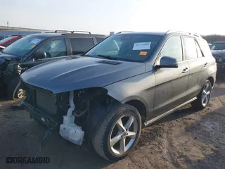 2018 Mercedes-Benz GLE with VIN 4JGDA5HB7JB179477, listed as a IAAI auction lot 41775068 with 152,682 mi miles. Bid and sale history available at carsss.com. Image 18.