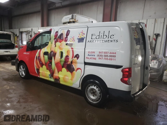 2015 Nissan NV200 S with VIN 3N6CM0KN5FK697416, listed as a Copart auction lot 52346025 with 241,224 mi miles and Salvage title. Bid and sale history available at DreamBid. Image 2.