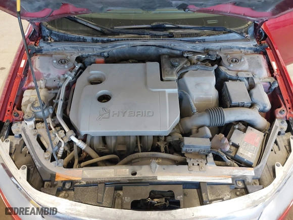 2011 Ford Fusion Hybrid with VIN 3FADP0L33BR155315, listed as a IAAI auction lot 41871715 with 197,345 mi miles. Bid and sale history available at carsss.com. Image 10.