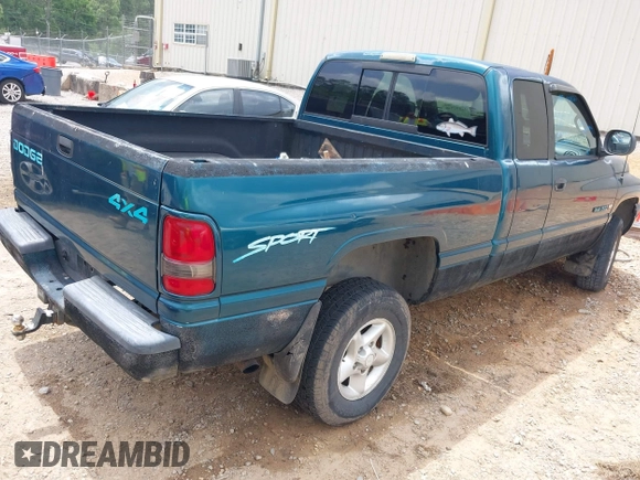 1998 Dodge 1500 with VIN 3B7HF13Z6WG229725, listed as a IAAI auction lot 42092548 with Not Provided miles and . Bid and sale history available at DreamBid. Image 4.