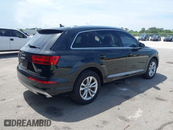 2017 Audi Q7 Premium Plus with VIN WA1LAAF75HD012700, listed as a IAAI auction lot 42696758 with 140,093 mi miles and . Bid and sale history available at DreamBid. Image 4.