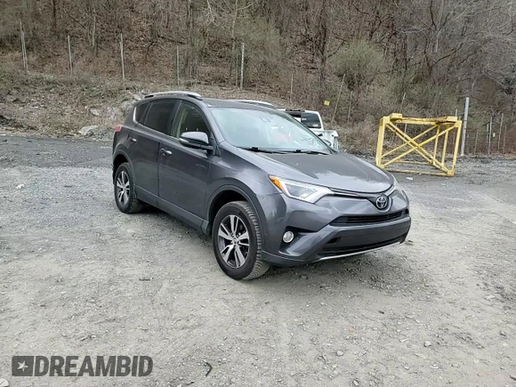 2018 Toyota RAV4 XLE with VIN JTMRFREV6JJ720655, listed as a Copart auction lot 52198195 with 178,274 mi miles and Salvage Title. Bid and sale history available at carsss.com. Image 14.