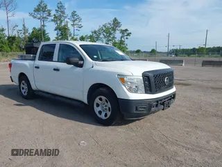 2017 Nissan Titan SV с VIN 1N6AA1EK8HN538250, выставлен на аукционе IAAI как лот 42385692 с пробегом 123 079 миль миль и . История ставок и продаж доступна на DreamBid. Изображение 1.